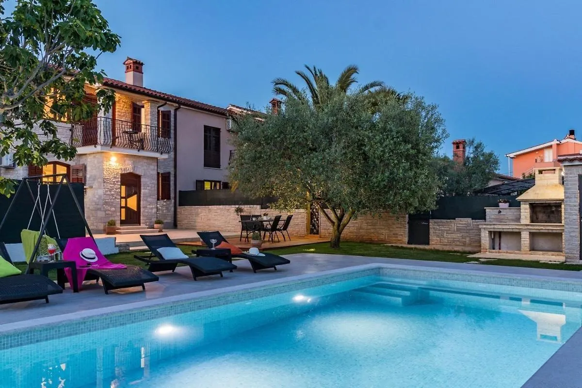 Villa Pietra Galizana 0*,  Croatia