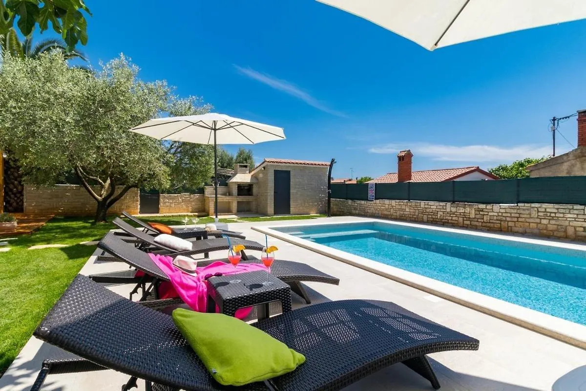 Villa Pietra Galizana Croatia